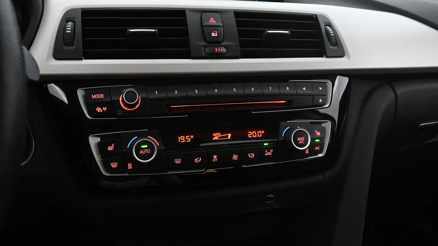 Car Image - 21UtiDuEk2Stss27S2Jdjc
