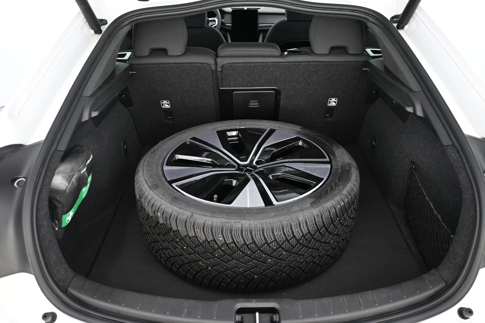Car Image - 1NI4mtcfrugPdgFGg8yasY