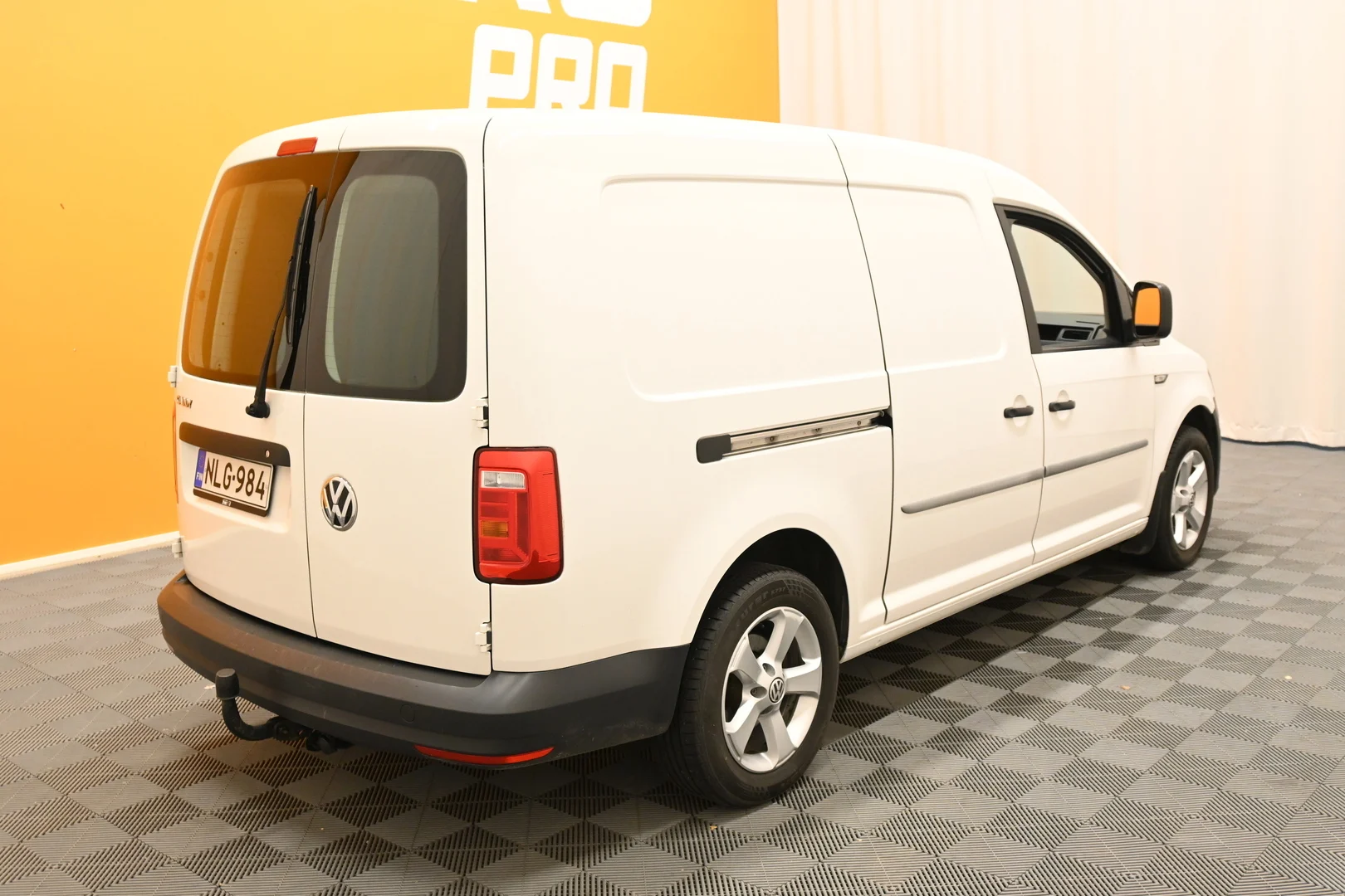 Car Image - 5Ex4xP4k13m6h3Ol06IeNq