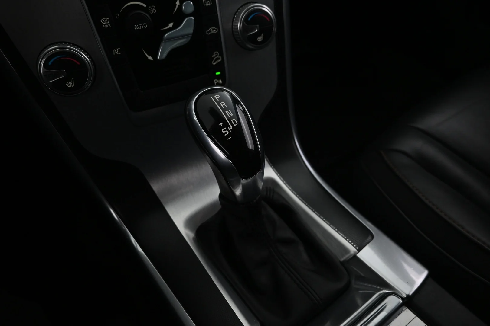 Car Image - 2Ph07TjRVndjBtnPbdEcKL
