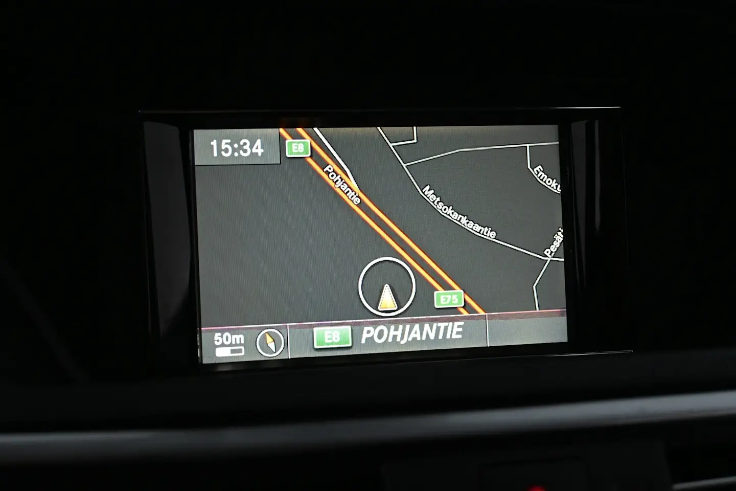 Car Image - 7AS4hl8crxrocmSxdRVA0N