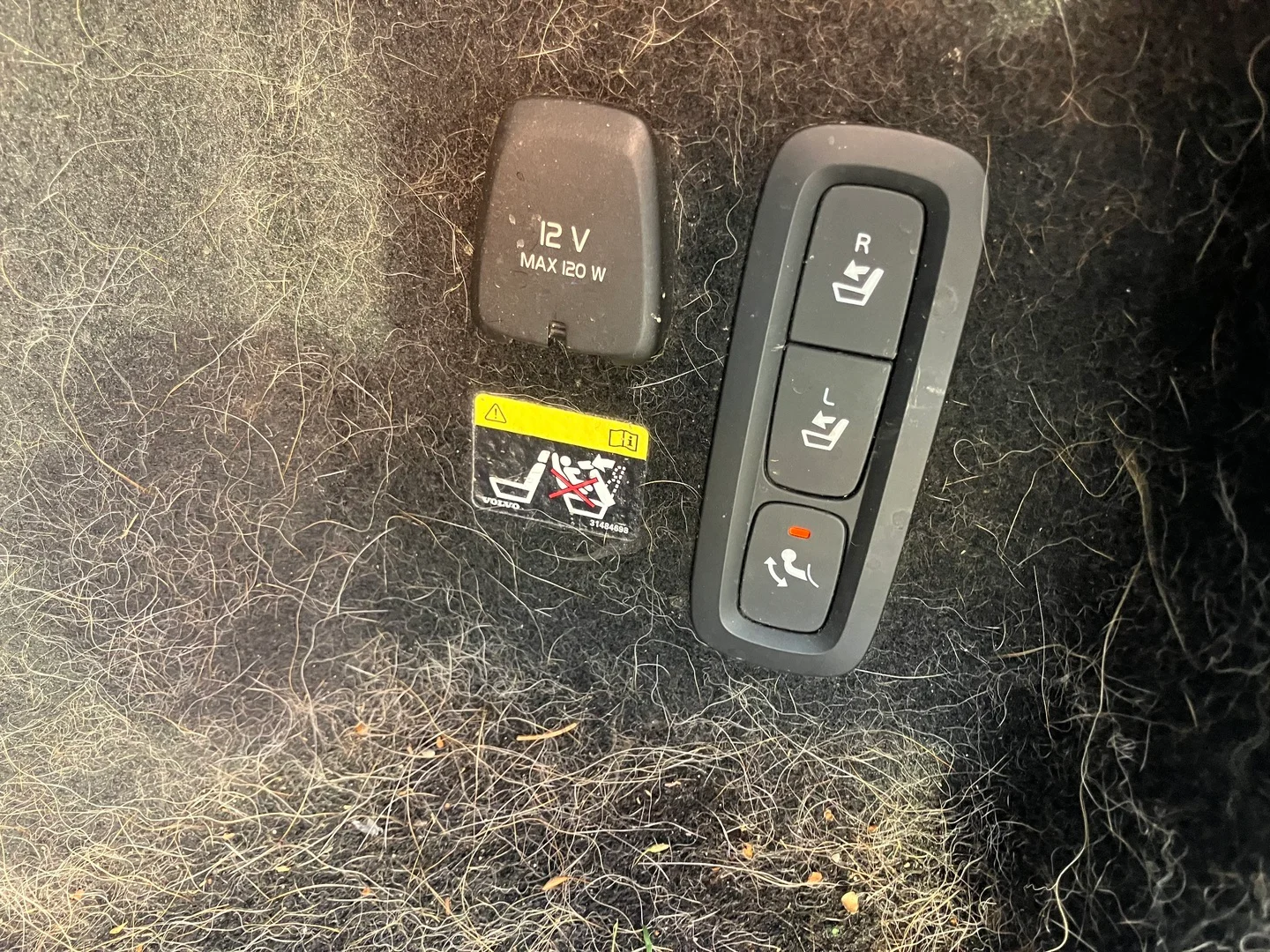 Car Image - NIgxmTRvt3sDkLk5IaoU5