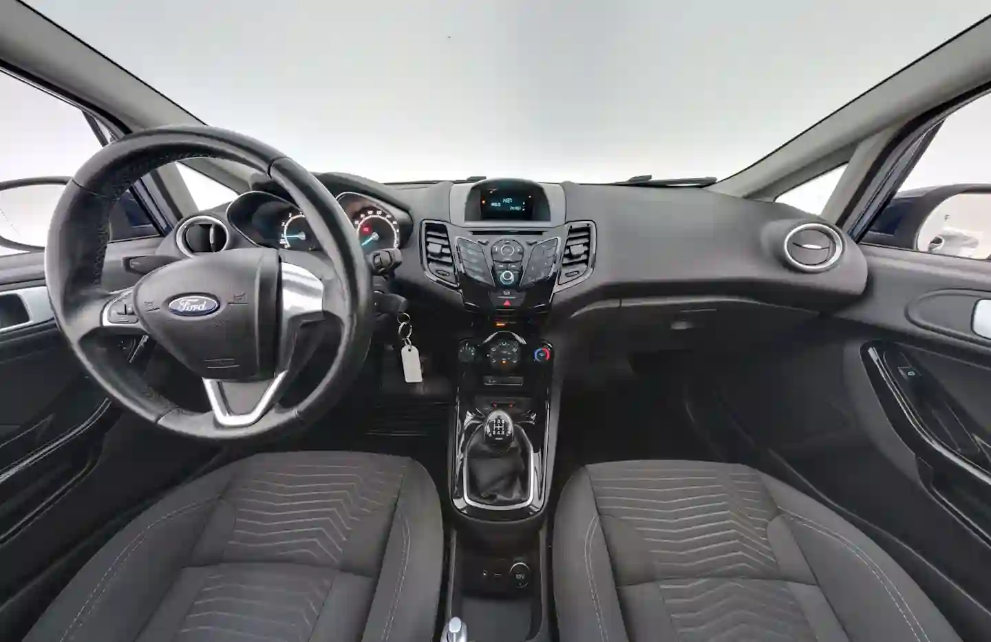 Car Image - 7IATRiLF7qizaxkWbGygXy