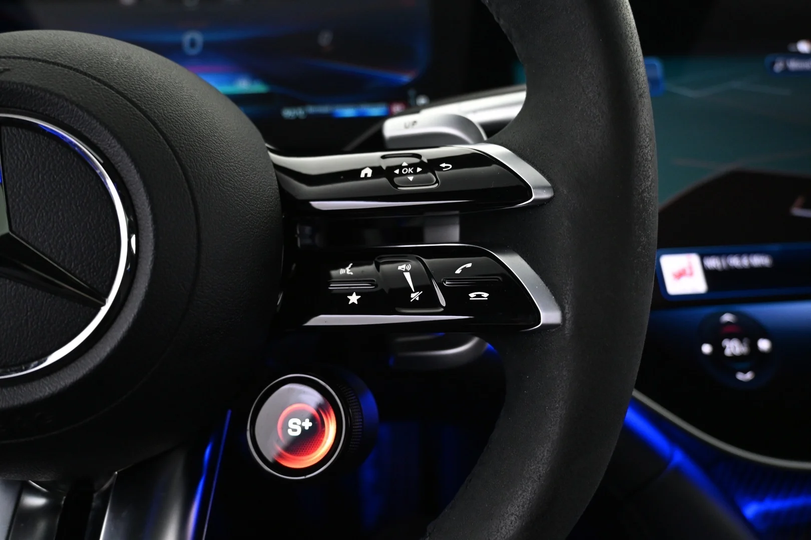 Car Image - 4UrZlNYs0eOdEzWLYT96fp