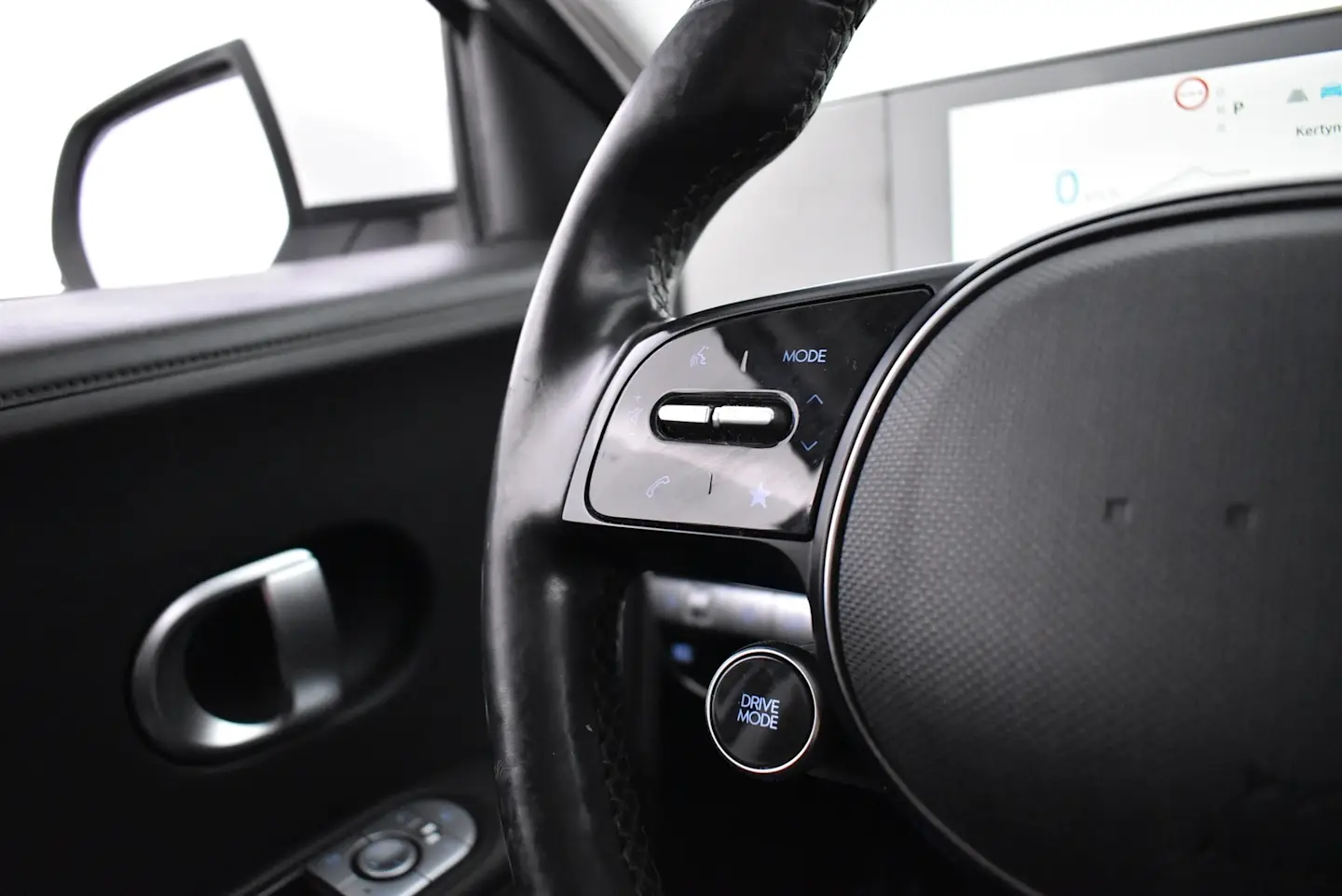 Car Image - 23sksTuB0nj7et6O7vlv6l