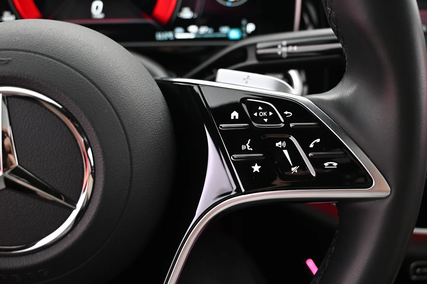 Car Image - 2ImFPf8tgl2CANfiQ9mrq3