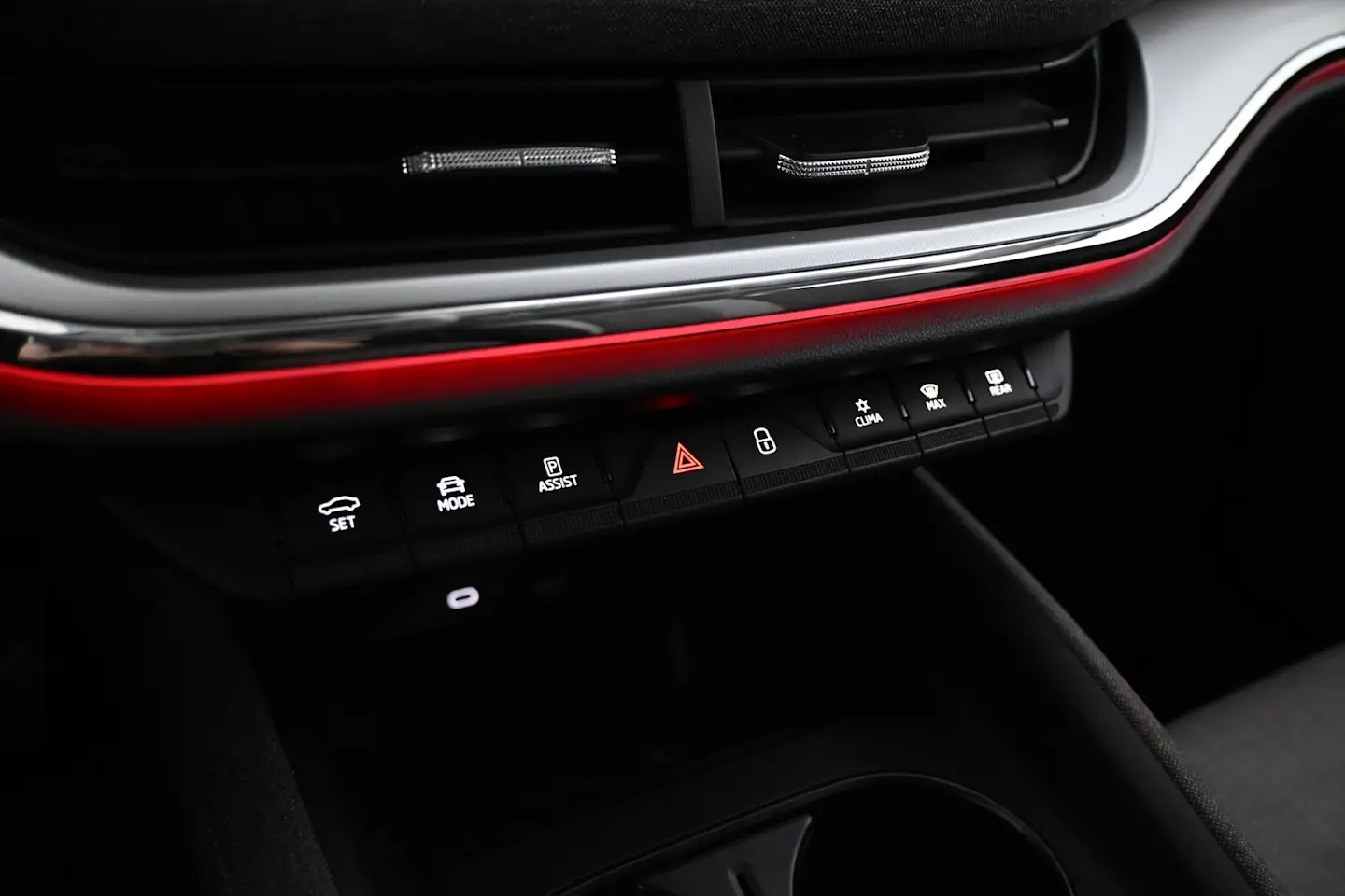 Car Image - dwx8iJTQErxSYMaHsg2vw