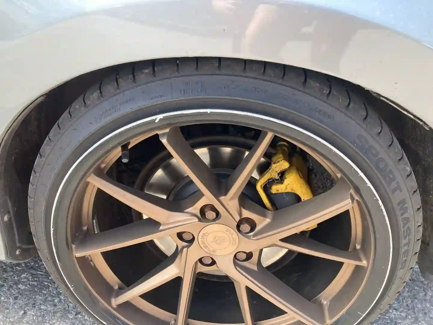 Car Image - 5gOW6otbR2yrBh3I7ttyCd