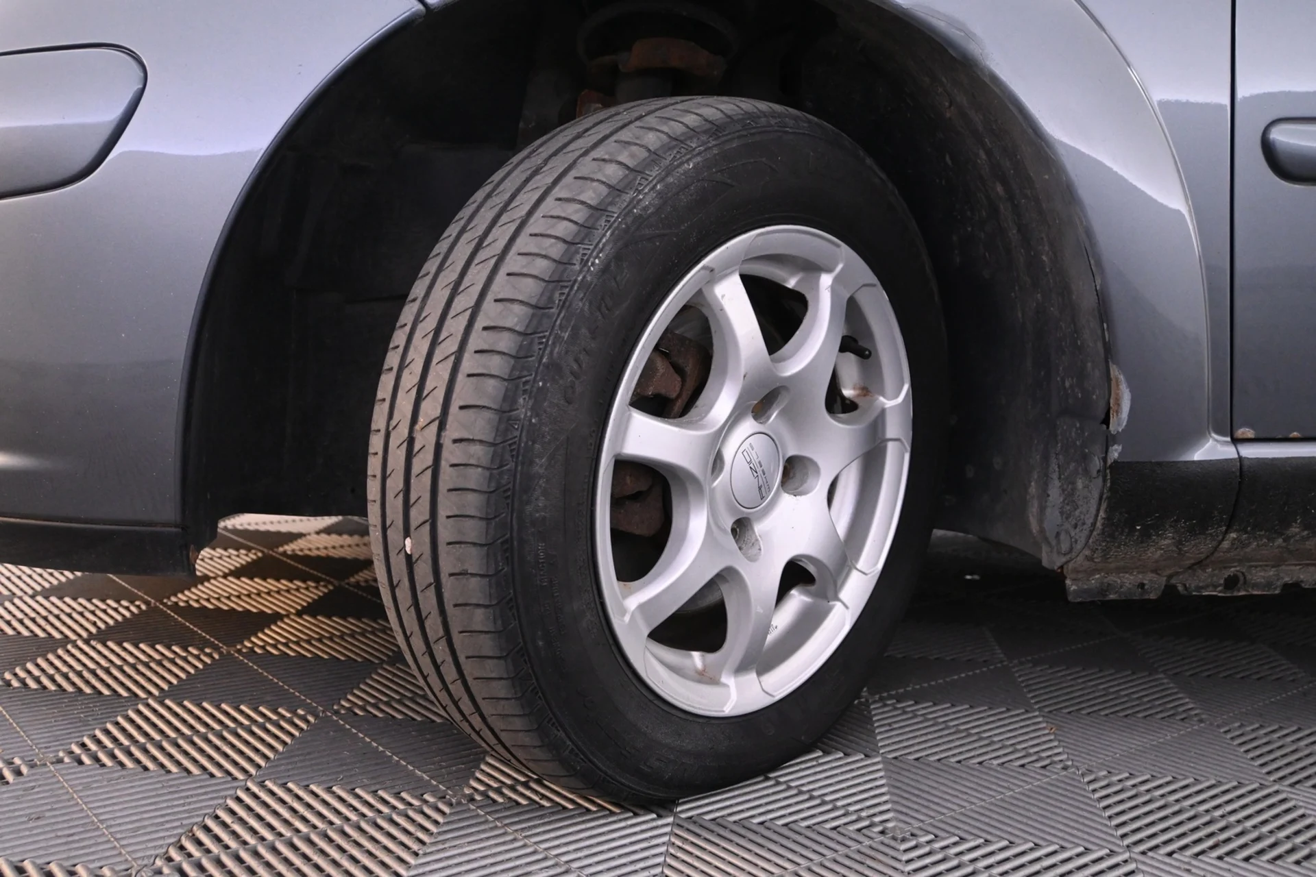 Car Image - 2ik8efcPr0xwsuUyvOhsnS