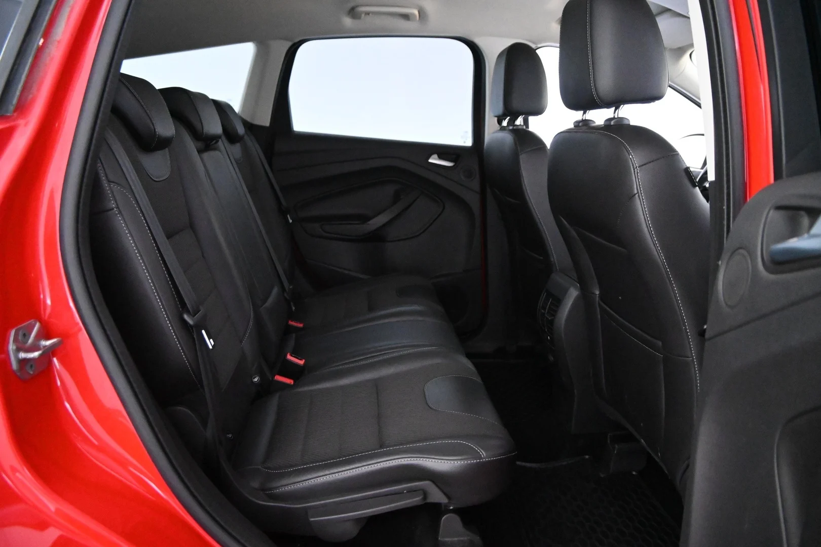 Car Image - 4M9CwUYZBEYrgNSxNn6oRM