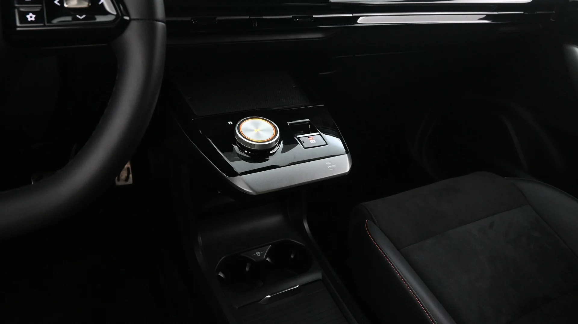 Car Image - r35fwUtKaSdo9e8a7ZDOp