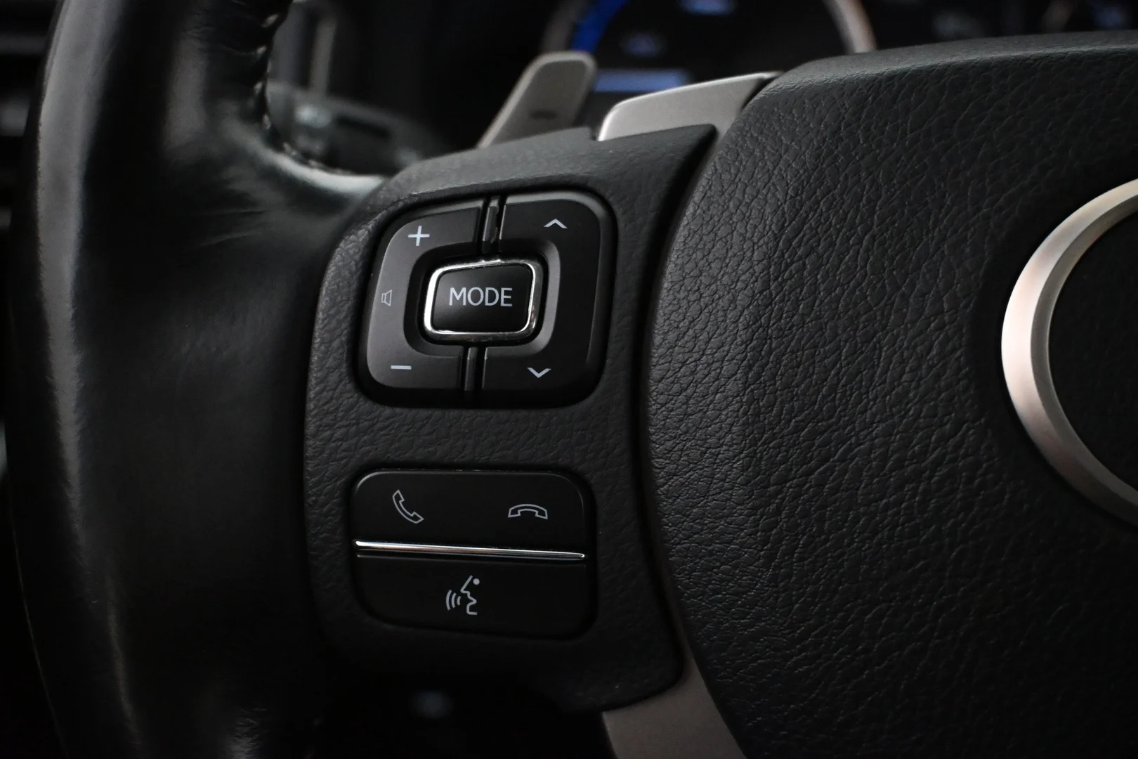 Car Image - 15nCJeBvKVuyxIQcBYvmQY