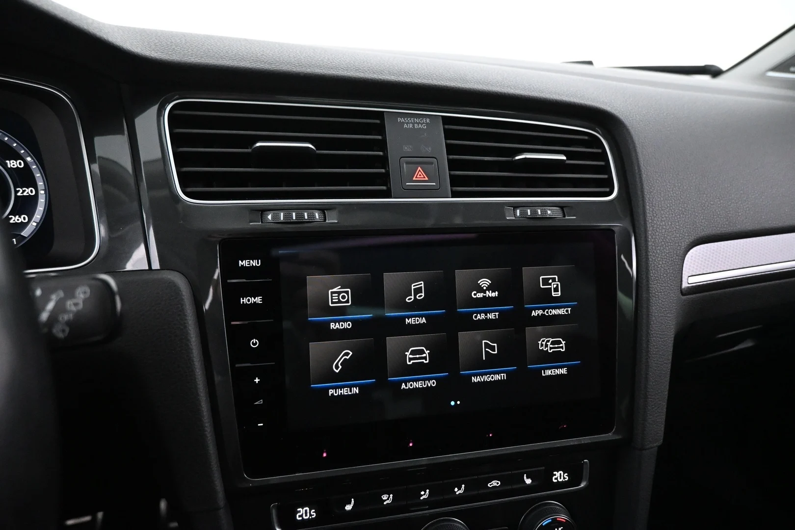 Car Image - 2Ci1aFuzDrb0JZcwJqEgKF