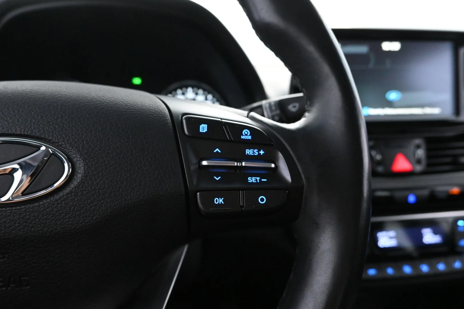 Car Image - 6jkMXlNImP2Coic3FLGiiu