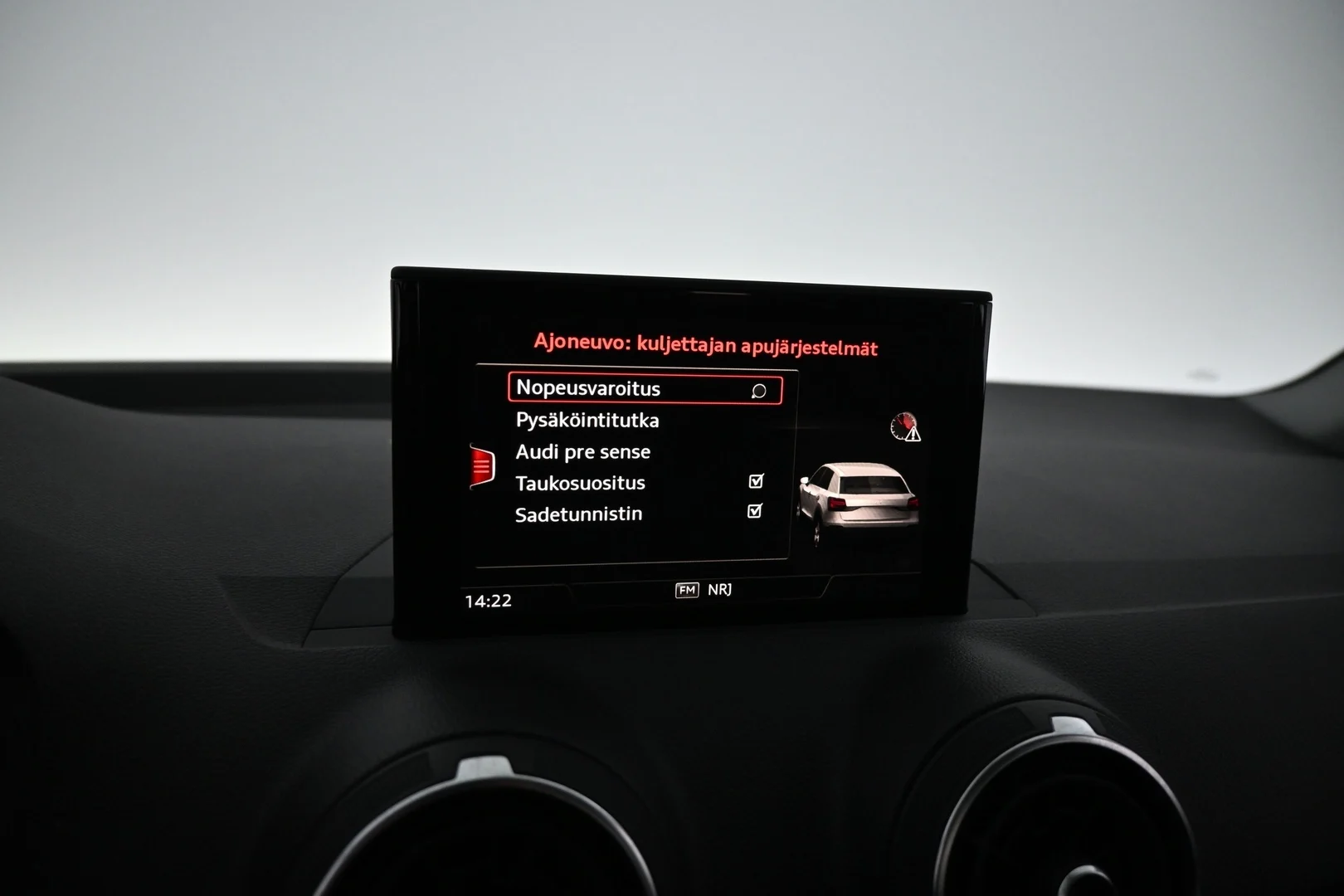 Car Image - FzTKHL0sDJNfyLQ1li1Lb