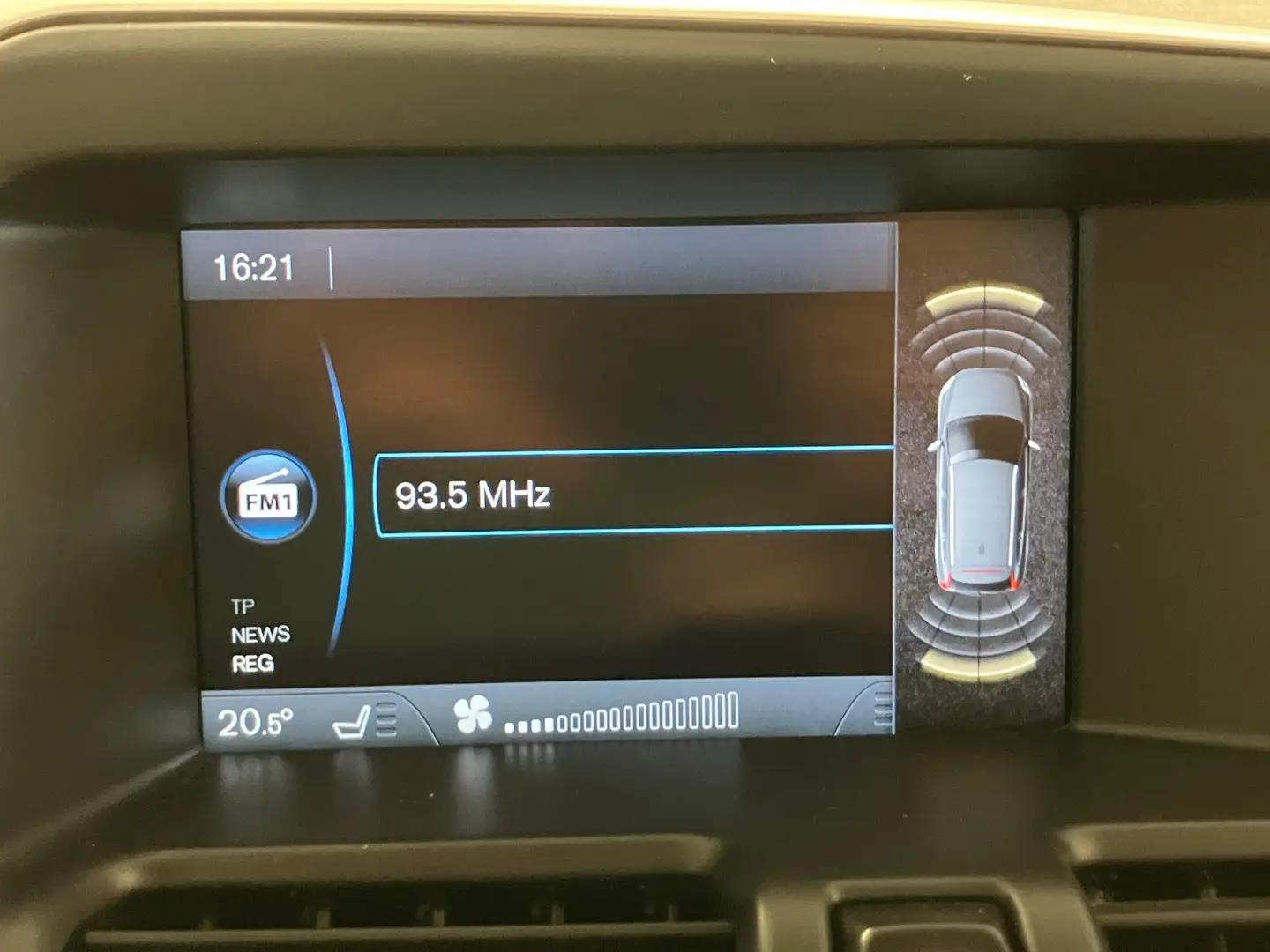 Car Image - 2zY0LDsm29X6TaI7w2h7oj