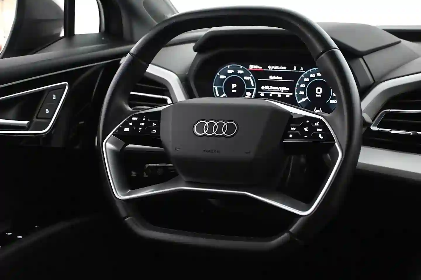 Car Image - 1biCP1kPR6m8JzgfFqo1MF