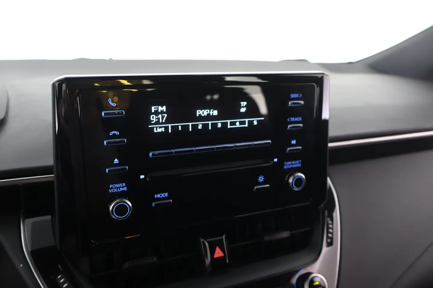 Car Image - 6VqthsnHtHyeQfHxWpdctt
