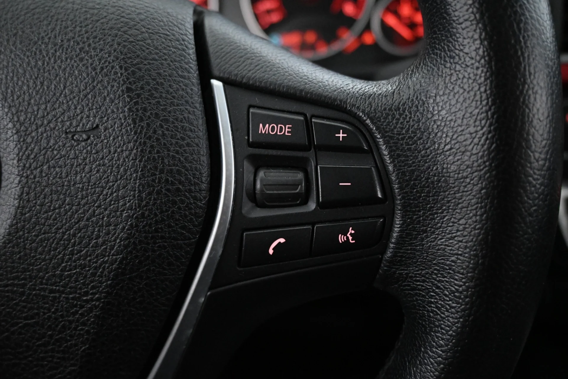 Car Image - 4xr2EqPXnRsAuJnPp1osOG