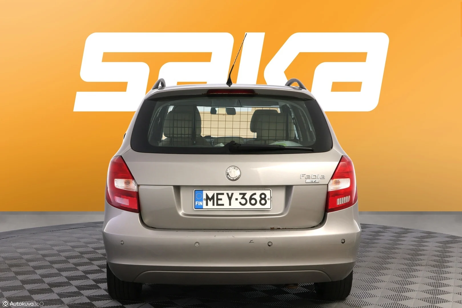 Car Image - 6CzBRh9jLtoqnTnJ8Pdc8V