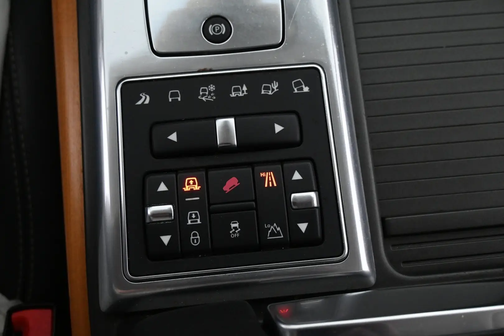 Car Image - 2YXGgZp4PONcliVkRJ4Sc3