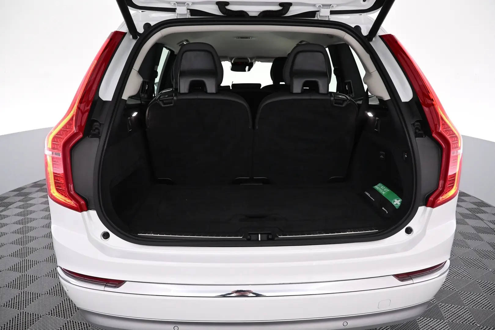 Car Image - 5qyLj4gXbXmKGYMWqBGLkk