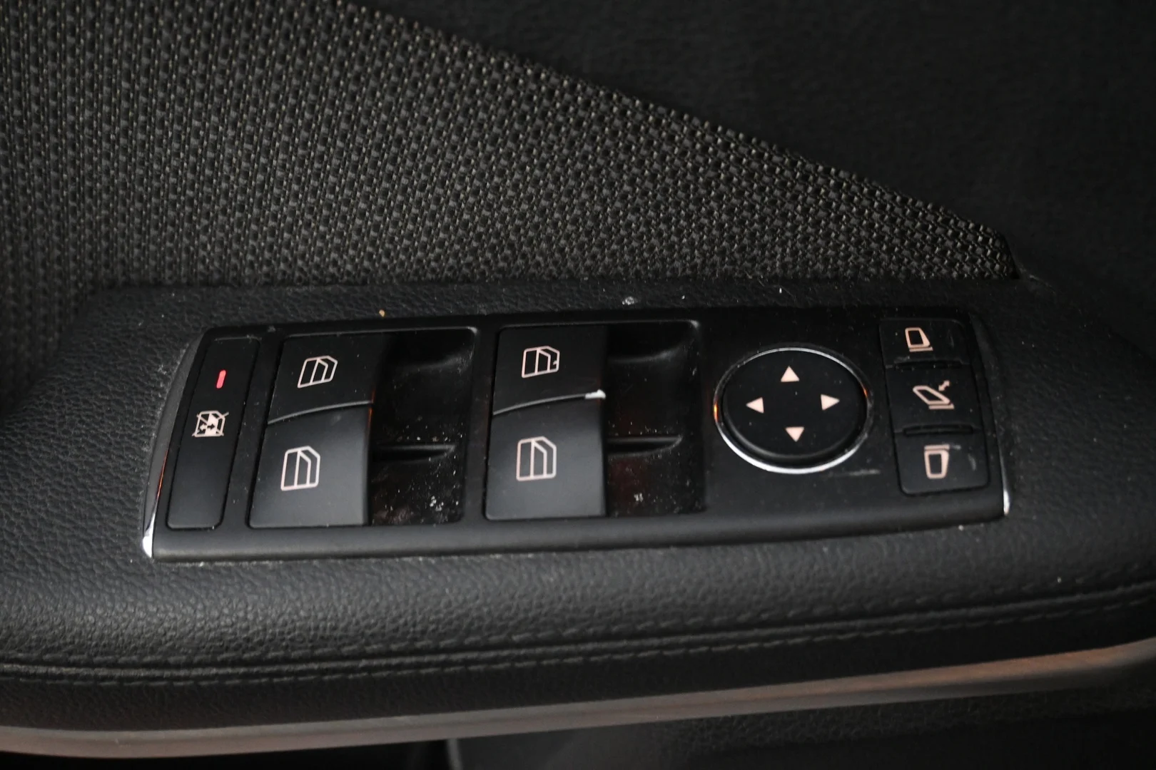 Car Image - 6mkjbAlCRMoXLgnhTbLcOD