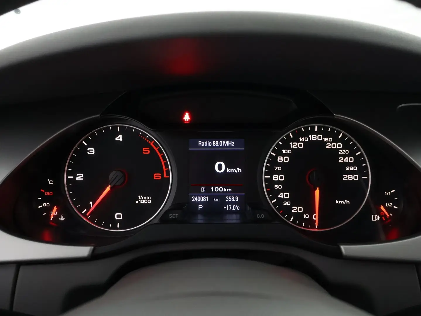 Car Image - 2HOOY4mIWZ1IS5lW04kj7I