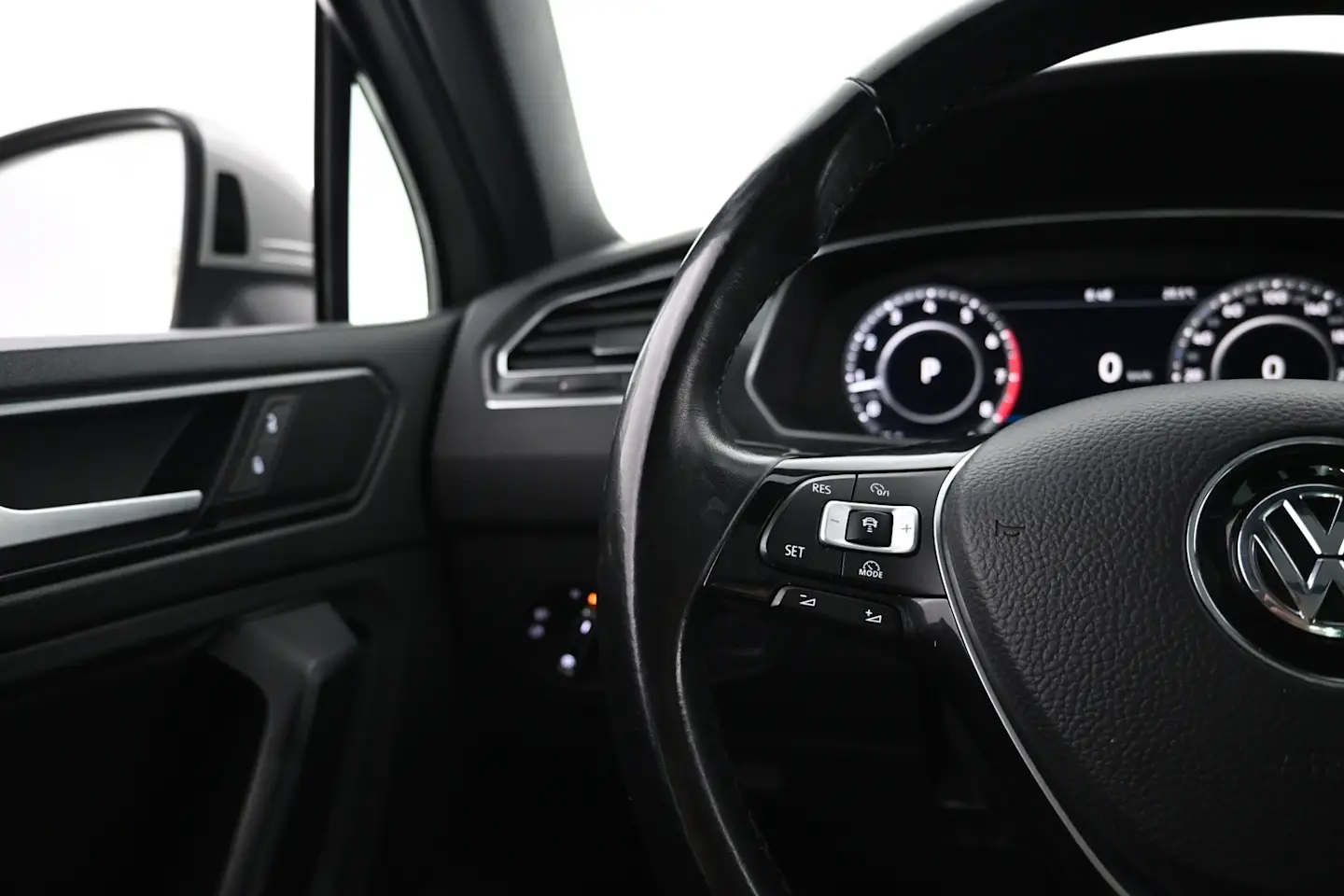 Car Image - 7sNFfPPvEw5ehHgVNhtqXg