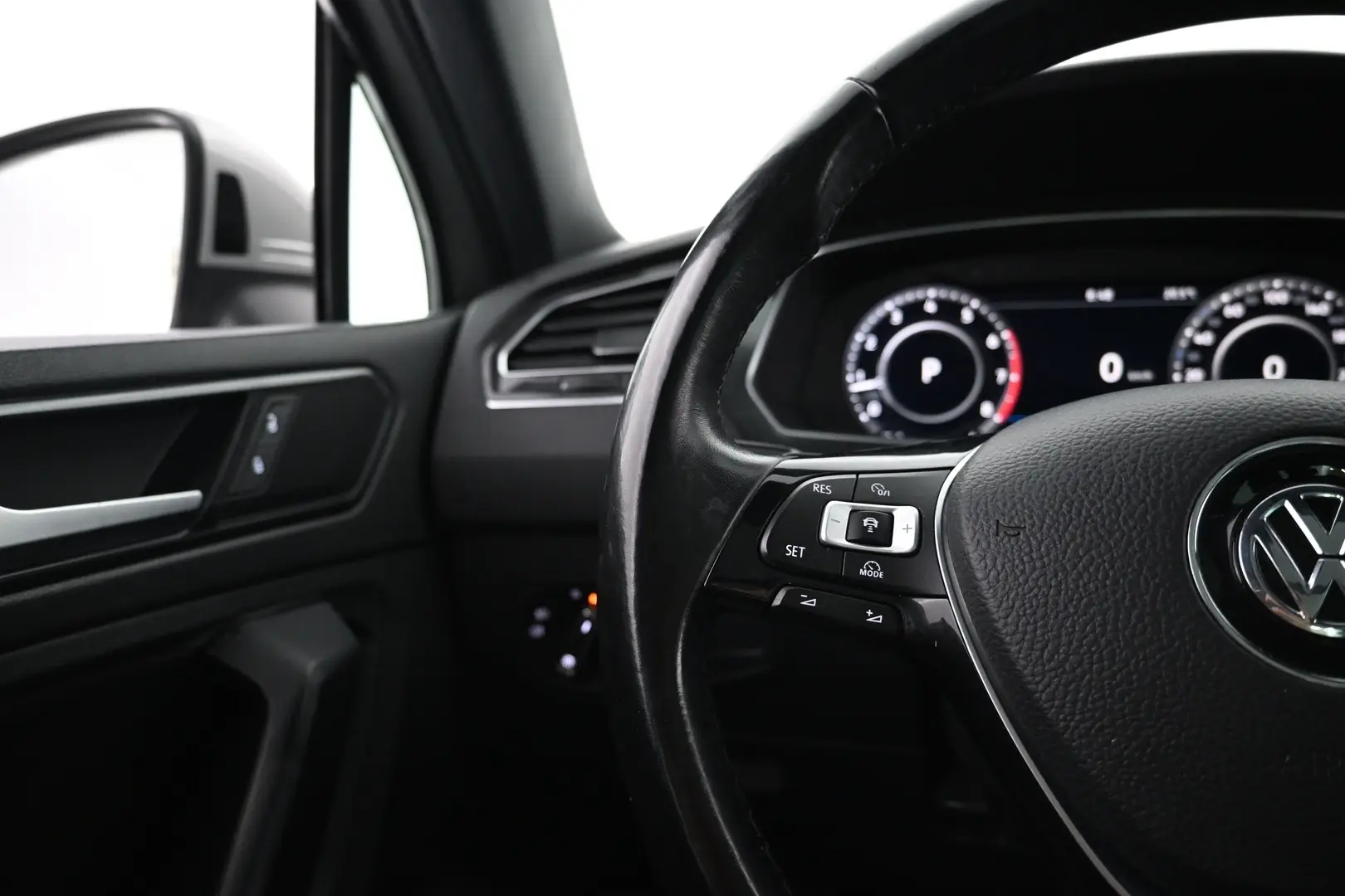 Car Image - 7sNFfPPvEw5ehHgVNhtqXg