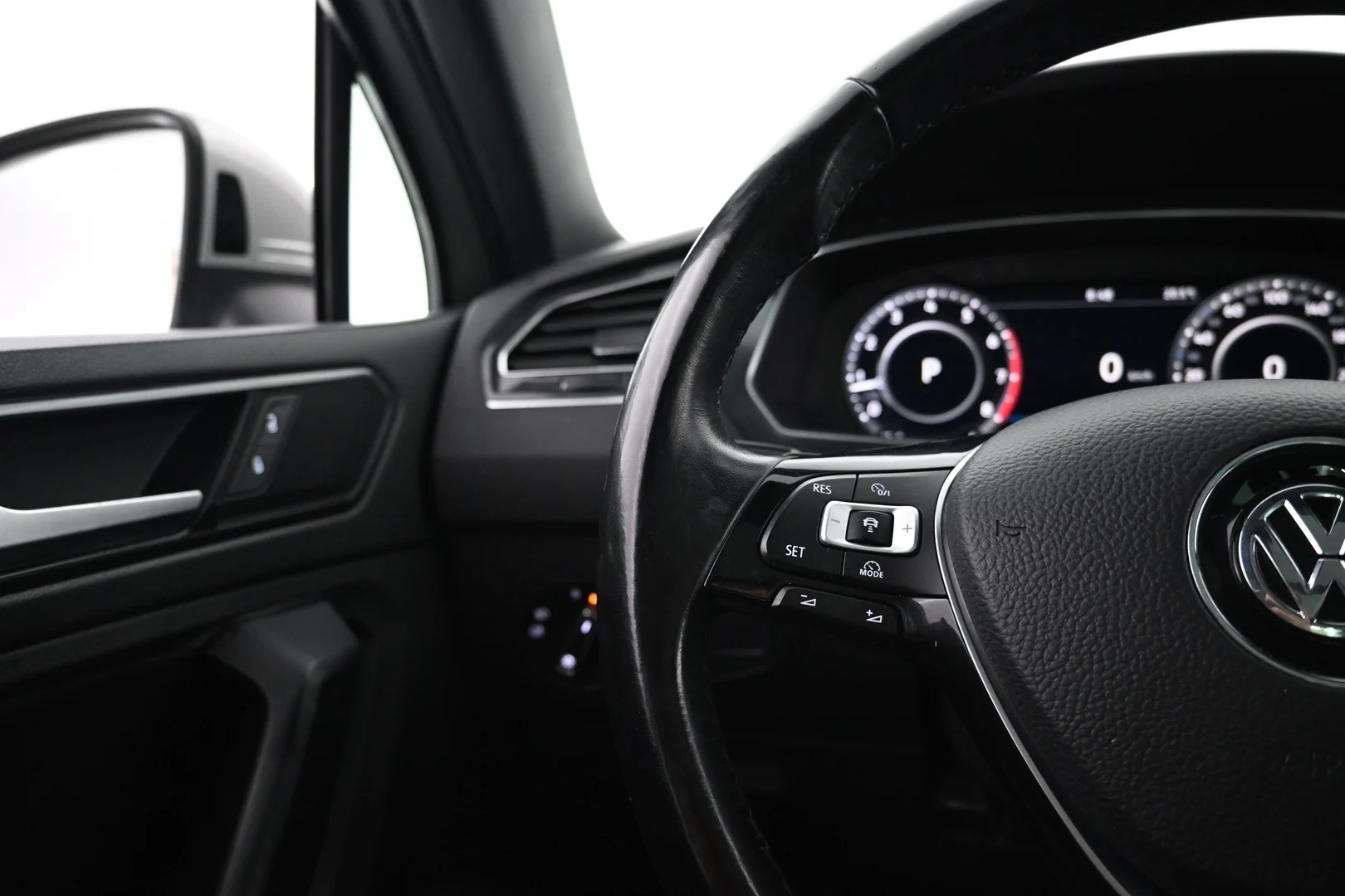 Car Image - 7sNFfPPvEw5ehHgVNhtqXg