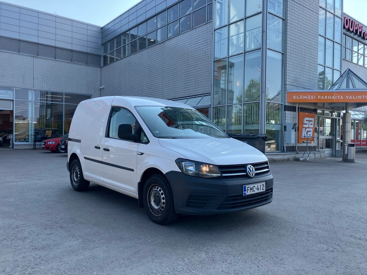 Car Image - 2U7DhF2ATHft33VG1u35cE