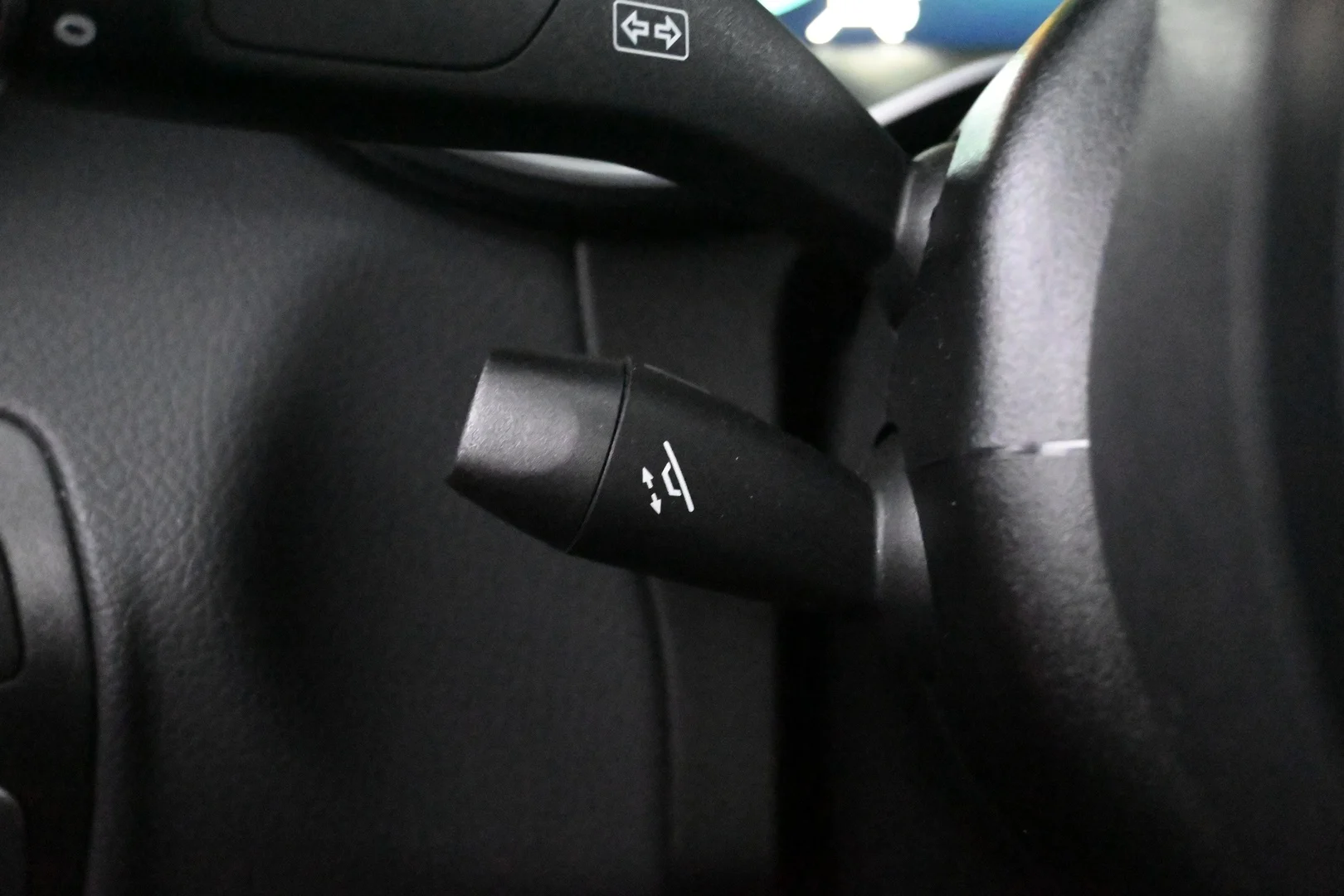 Car Image - 4Z9x4abC9ehfiz4KKW4k3u