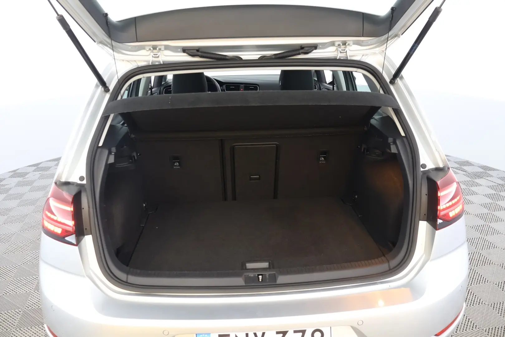 Car Image - 4EFoDguWFozAYE1t16SuRB
