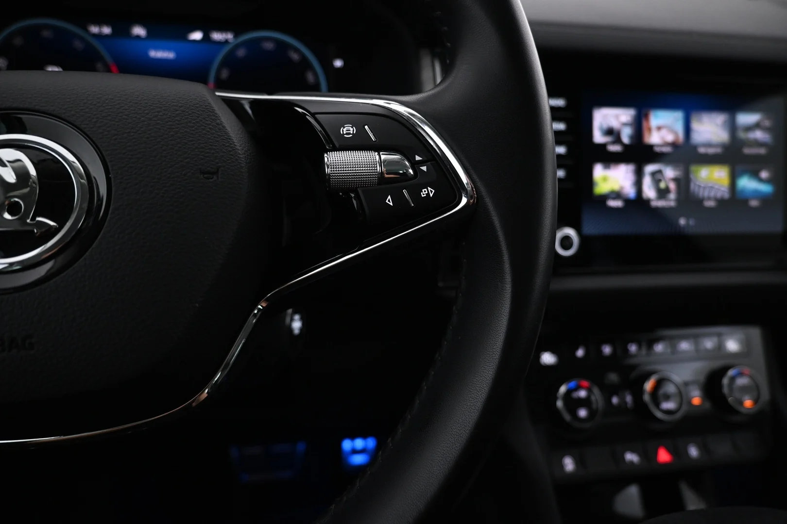 Car Image - 1AHYbP0IHUkA2QK9XZSiHV