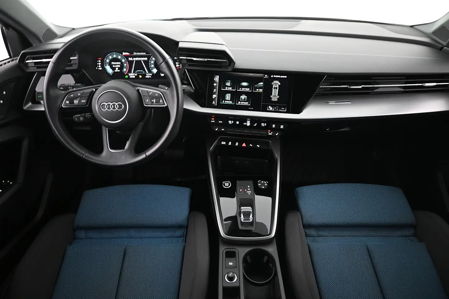 Car Image - 1rkIeOQdl3uz9ojET75RPy