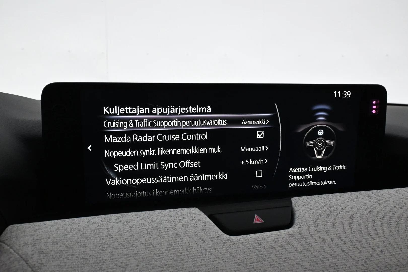 Car Image - undhtycCcdVDyB3YbJDr5