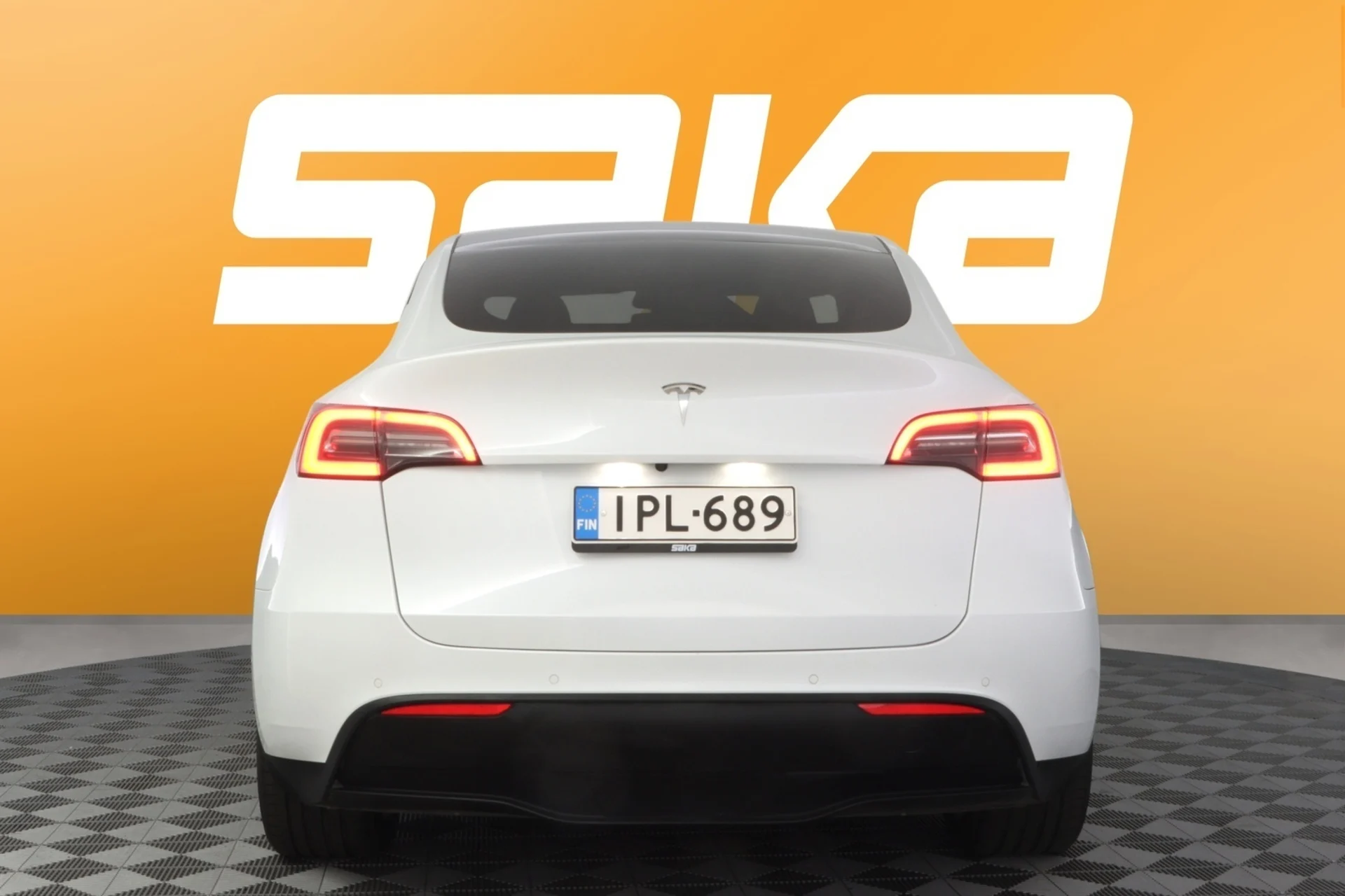 Car Image - 7E2IKaOAjS0va52UR5r25d