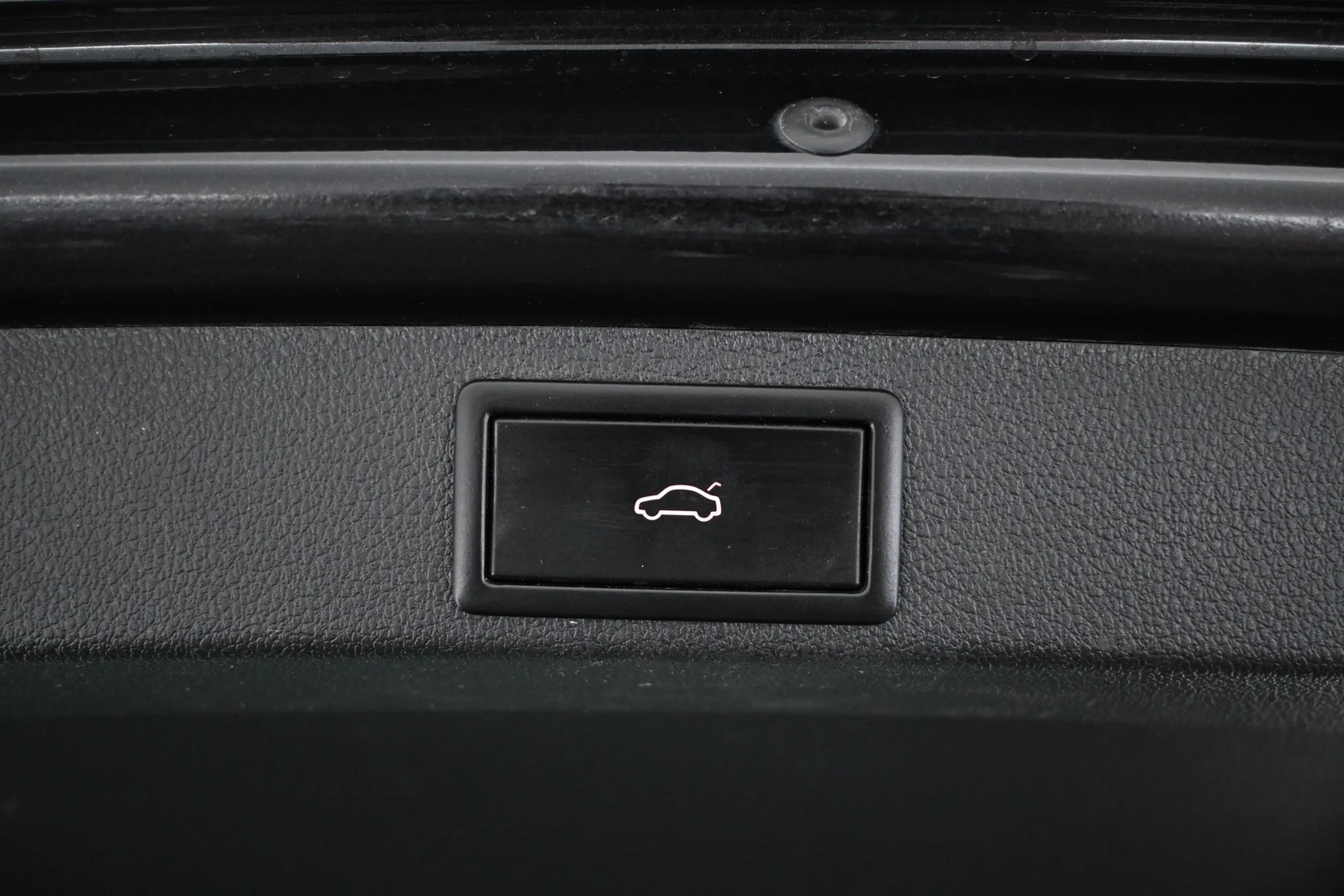 Car Image - 7LF5TmaZ5uQveIhhu1GtQu