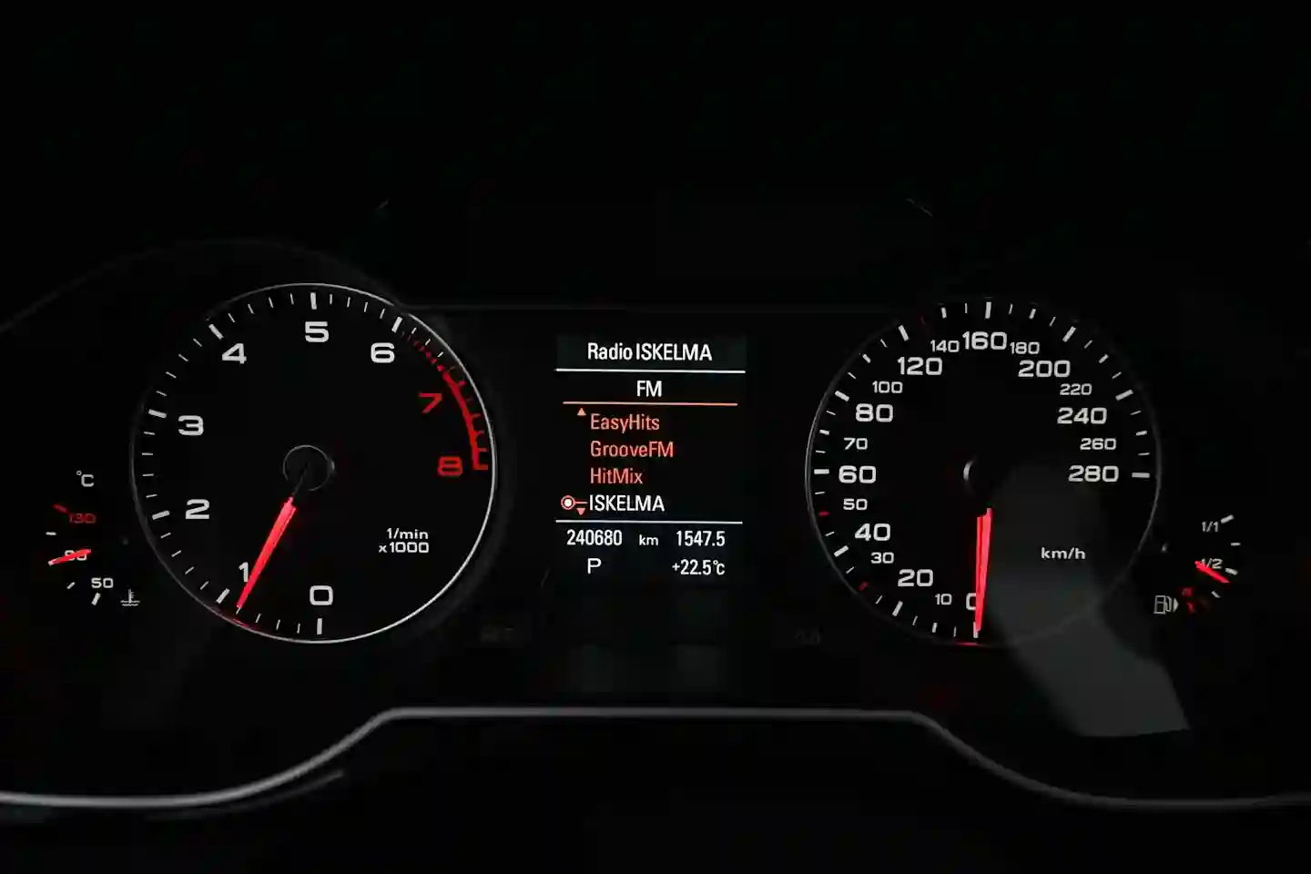Car Image - 6kpfvQDEKedfsMrn5d0Ei0