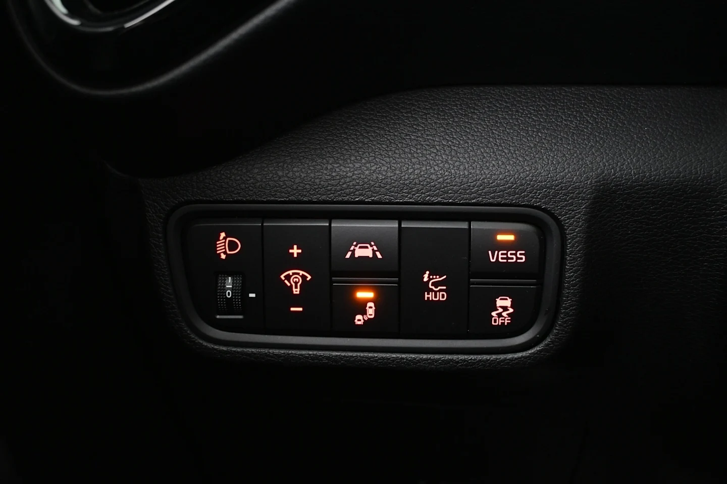 Car Image - 3BnMGAGScN5WFk4l8gI5ON