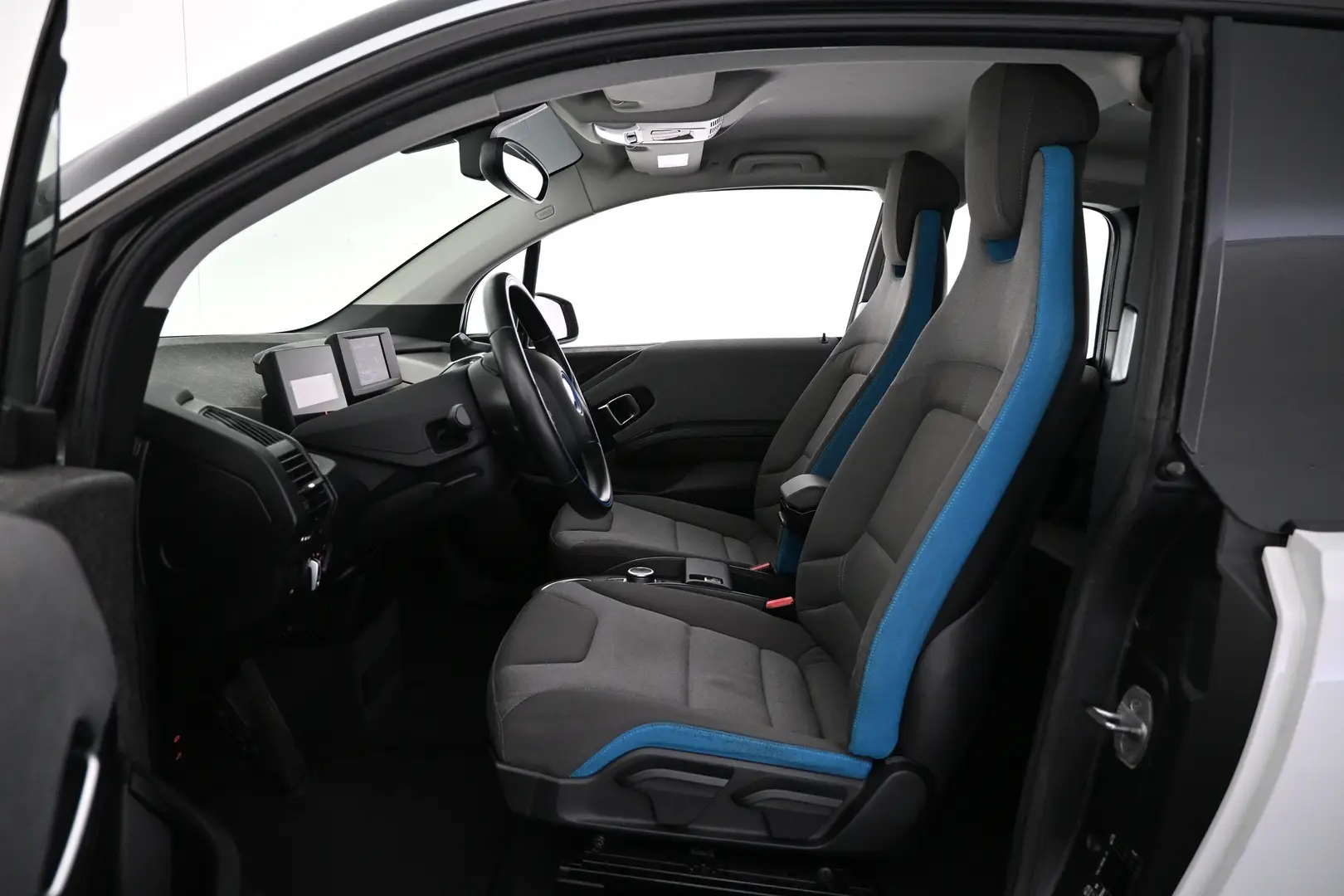 Car Image - 1Edgwpqk5KLtJBtUOZVNCU