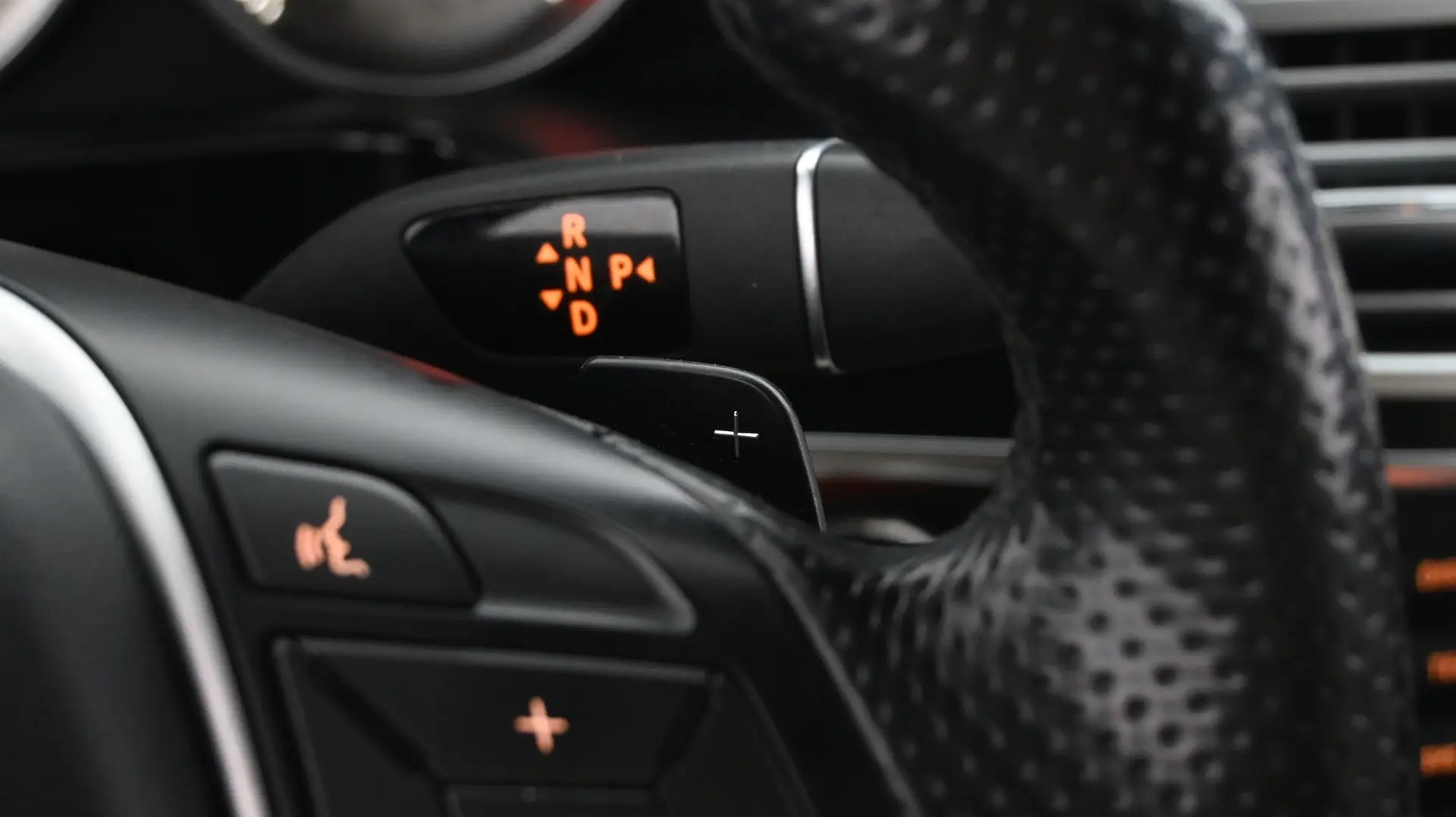 Car Image - 2mEZp0EECoVhoib6nIqfyI