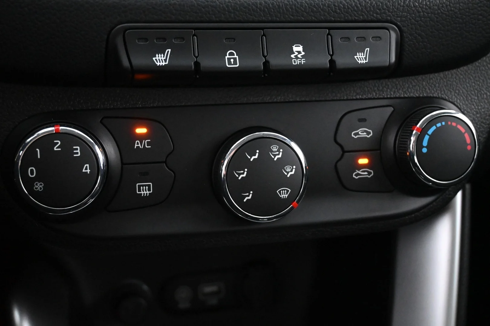 Car Image - 1sDfWO1RMkjV1MGFEvbwtx