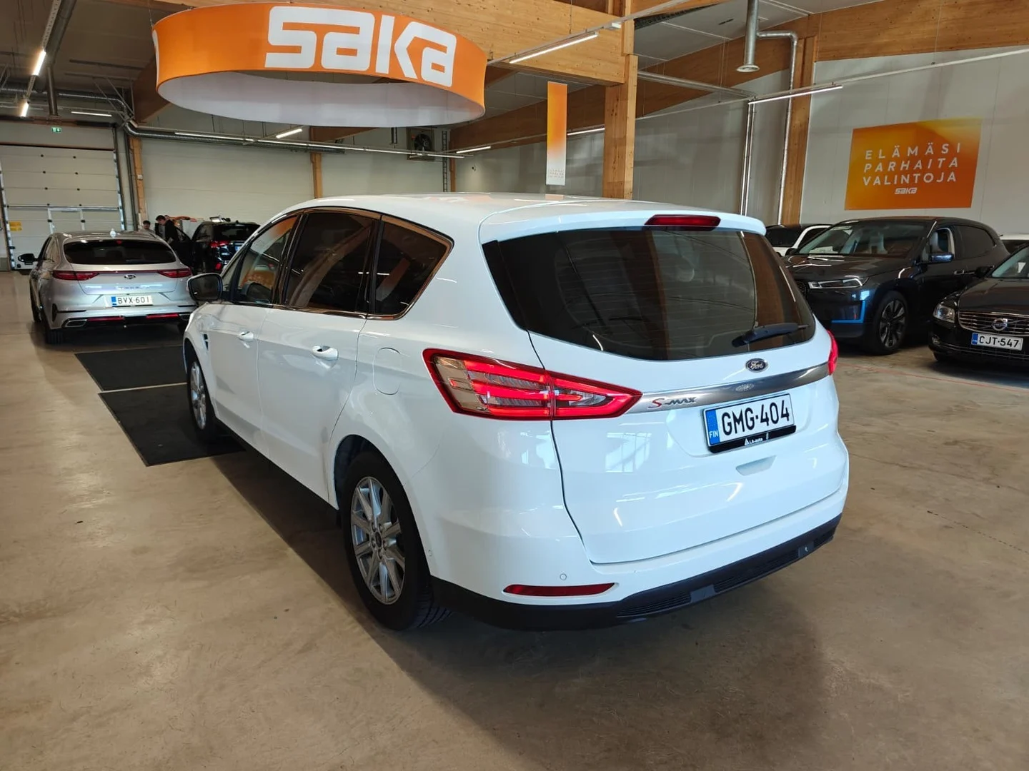 Car Image - bAo5caeL3b3eIEMPE7T9V