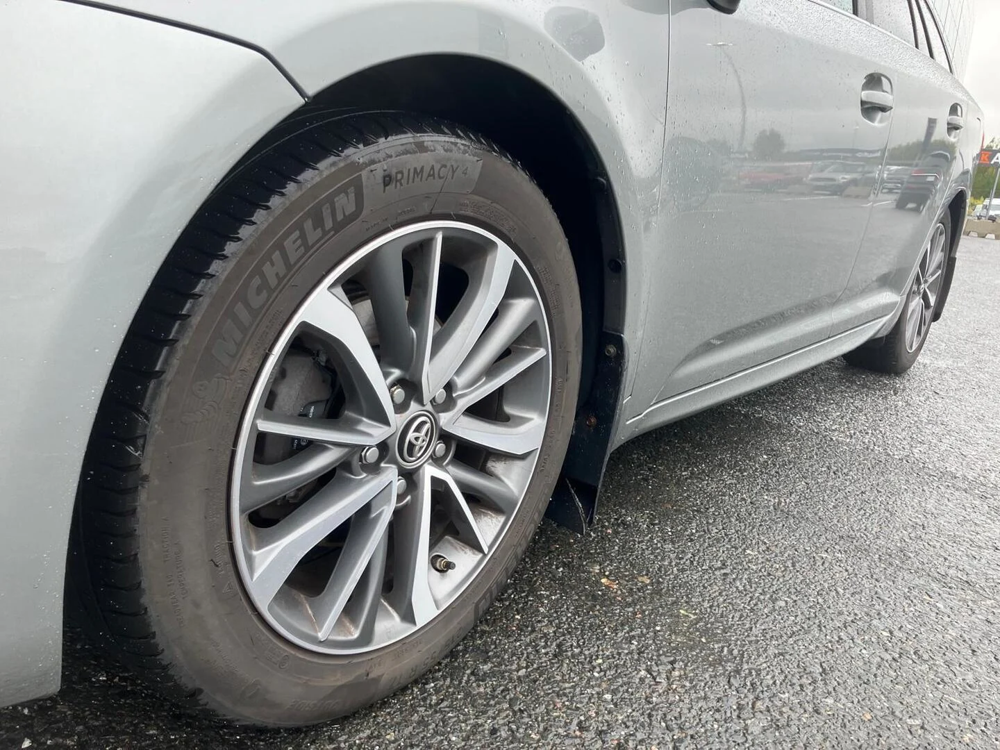 Car Image - 5tHHB8S2fmcveSpgXl3N92