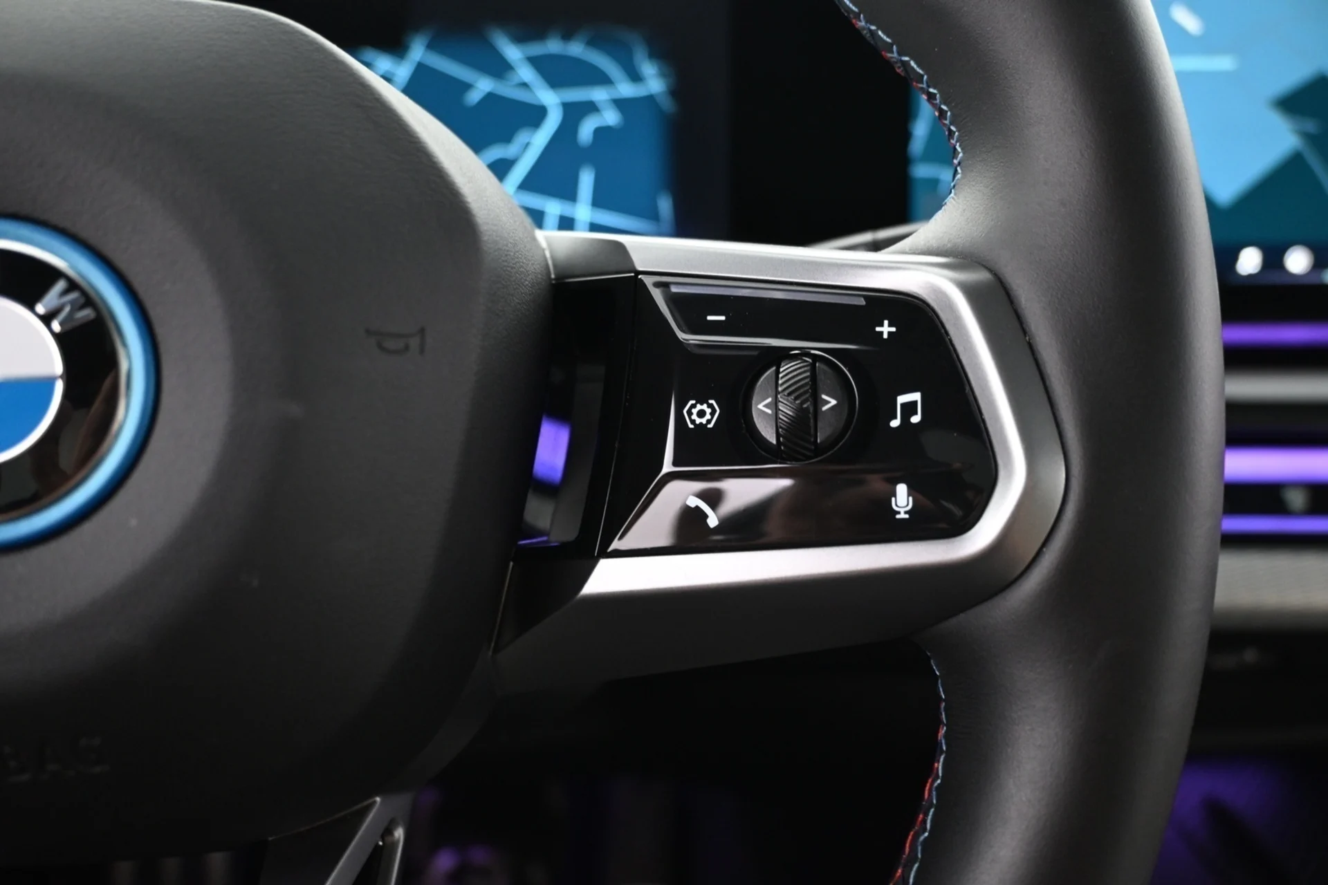 Car Image - 5tsARDLsTrSnImvRlgSMk9