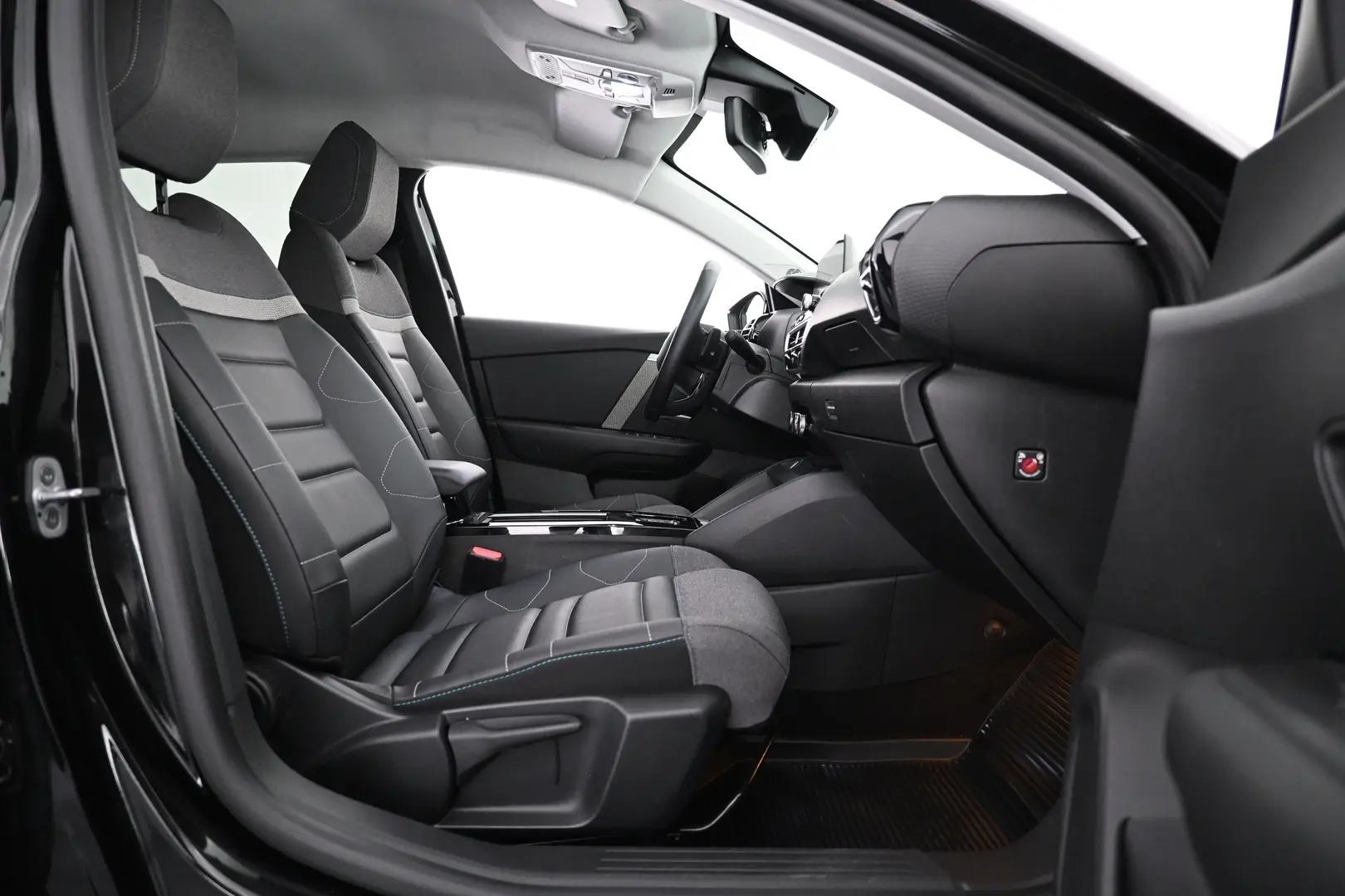 Car Image - 1vXvhPkeLF0d9luqgoQUAw