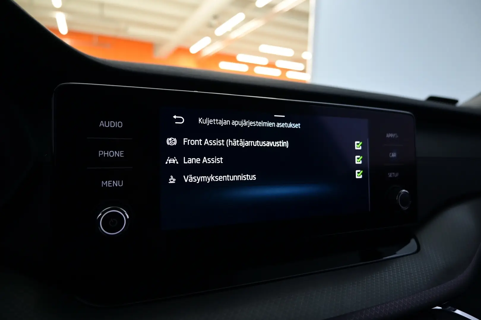 Car Image - 3uVMtxJLzb5wDMudNg5px9