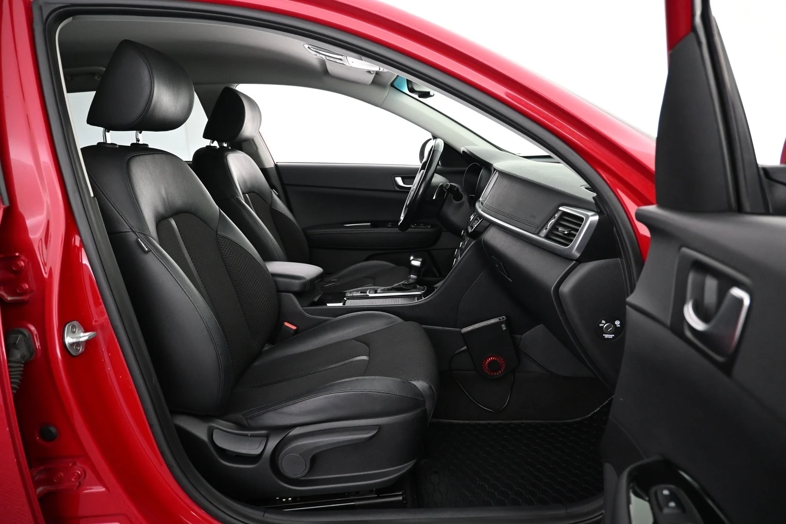 Car Image - 6wspHWL64cXlfoXK9TyIdr